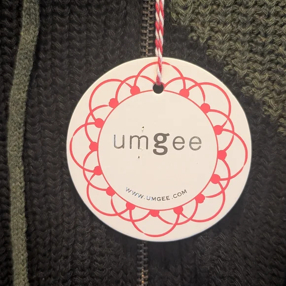 Umgee Olive and Black Knit Zip Hoodie with Hood - Picture 5 of 5